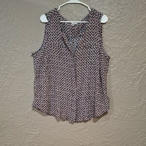 Dalia Collection Black and White Sleeveless Blouse